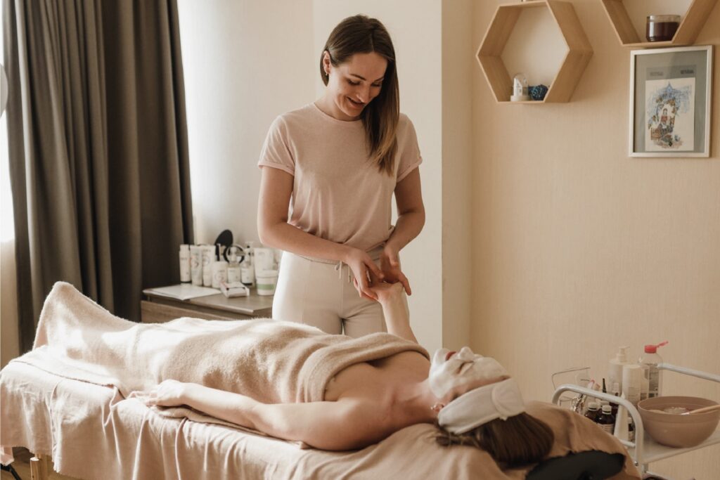 7 Benefits of Home Massages: How The Outcall Spa Can Help You